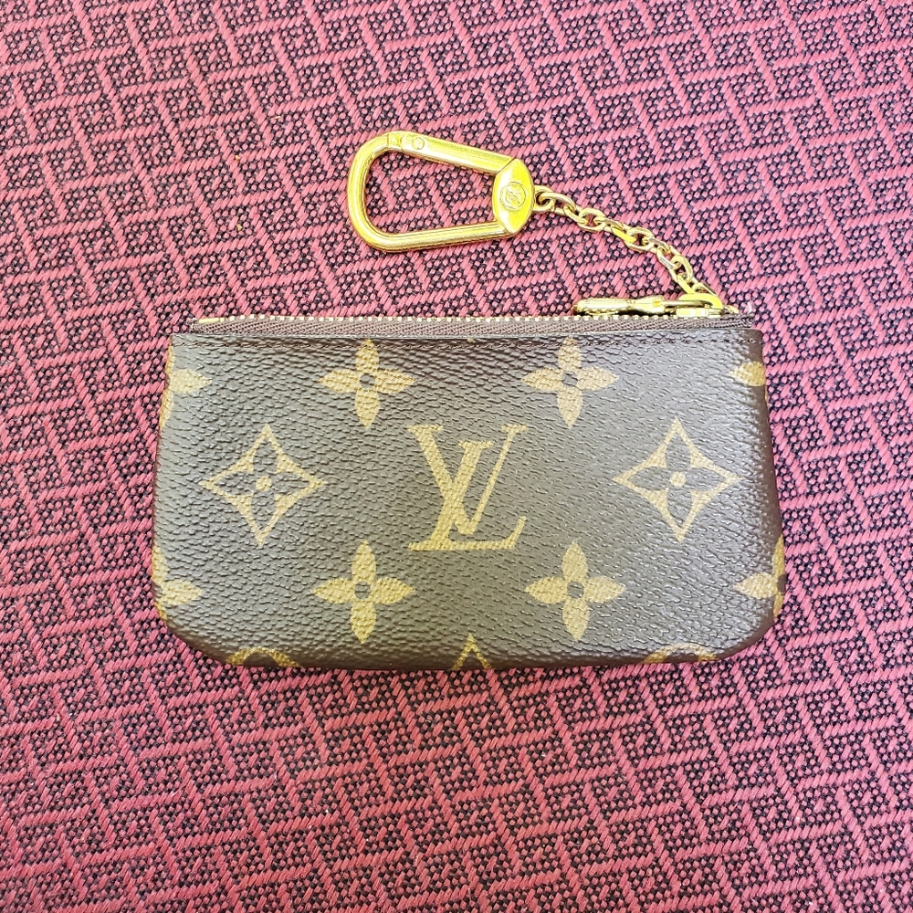 Louis Vuitton Monogram Key Cles